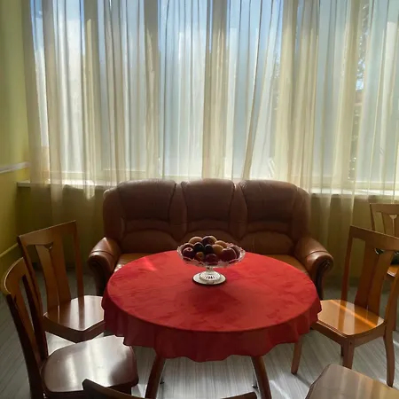 просторная у моря Apartment Odessa